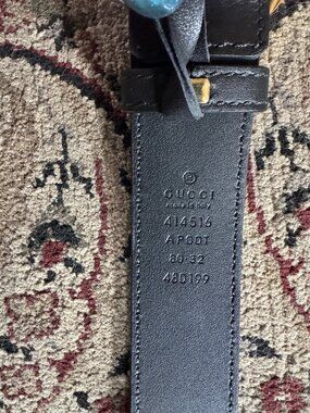 Gucci GG Marmot Belt Women 80/32 Black leather with antique gold GG buckle